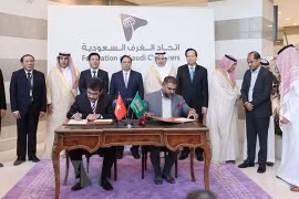 Vietnam, Saudi Arabia sign action programme to boost tourism cooperation
