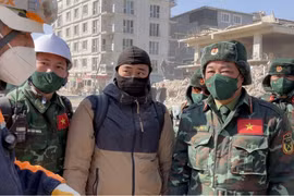 Vietnamese citizens in Turkey assist with search and rescue efforts
