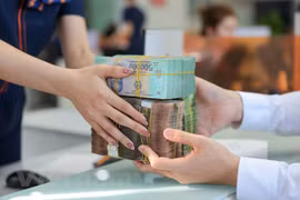 Lending rate forecast to drop sharply in H2