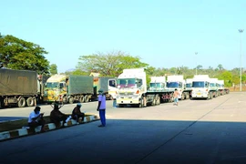 Laos raises excise tax to limit outflow of foreign currency