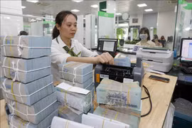 Central bank requests stricter measures against money laundering 