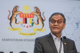 Malaysia announces plans to cope with rising COVID-19 cases