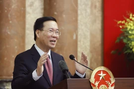 President meets chiefs of Vietnamese representative offices abroad