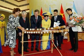 Foreign Minister looks back on 50 years of Vietnam-Argentina ties