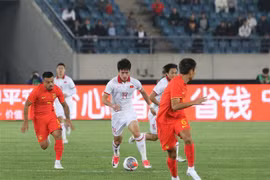 Vietnam lose 0-2 to China in friendly match 