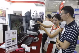 Supporting industries play significant role in economic restructuring: Official