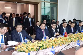 PM holds roundtable discussion with Brunei energy, oil and gas firms