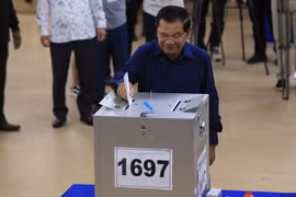 Cambodian general election: voter turnout exceeds 78%
