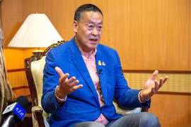 Thai Government plans to seek 14 billion USD loan to boost economic growth