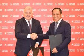 Vietnamese, Turkish national flag carriers sign codeshare agreement