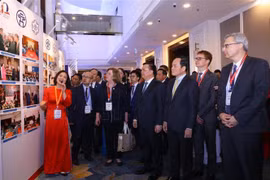 Exhibition spotlights Vietnam-France cooperative relations