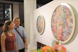 Vietnam sees record number of int'l tourists in November 