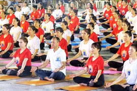 Int’l Day of Yoga held in Quang Binh for first time