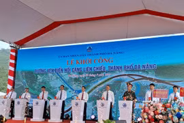 Da Nang starts construction of coastal port-linked road