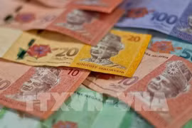 Malaysia posts nearly 28.5 billion USD of approved investment in first half