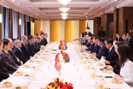PM receives Presidents of International Friendship Exchange Council, JICA