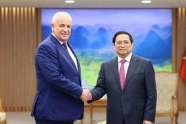 PM: Vietnam attaches importance to ties with Palestine