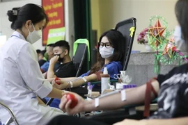 Blood donors should receive more support: official