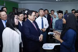 Prime Minister visits University of Brunei Darussalam