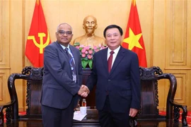 Politics academy, ADB seek stronger cooperation