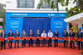 Korean Woori Bank makes expansion to Can Tho city