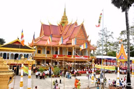 PM extends greetings to Khmer people on Chol Chnam Thmay festival
