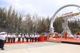 Military officials commemorate fallen soldiers in Gac Ma battle
