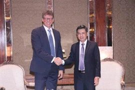 HCM City boosts cooperation with Siemens