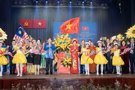 Vietnam-Malaysia diplomatic ties marked in HCM City
