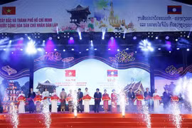 Vietnam’s northwestern region, HCM City culture, tourism week opens in Laos