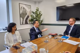 Vietnam, Northern Ireland forge multi-faceted cooperation