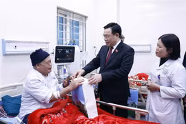 Top legislator hails Thai Nguyen for new rural development 