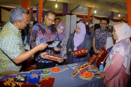 Malaysia promotes local handicraft products