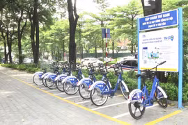 Hanoi rolls out public bicycle sharing service in inner districts