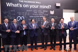 PM visits leading tech firms in Silicon Valley