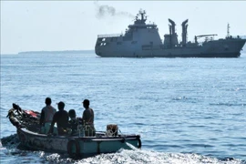 Indonesia: Boat with 28 people aboard goes missing