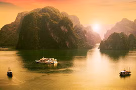 Ha Long Bay an idyllic seaside places to watch sunrise,sunset: Travel+Leisure