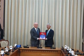 HCM City ready to welcome businesses in semiconductor industry: official