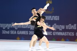 Athletes win more gold medals for Vietnam at SEA Games 32