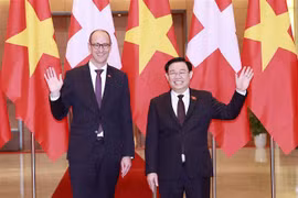 Top legislator holds talks with President of Swiss National Council