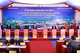 Prime Minister stresses importance of rail transport