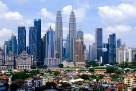Malaysia secures 49 billion USD worth of investment