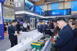 Electric Energy Show 2023 opens in Hanoi
