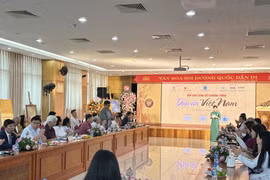 New TV programme honours outstanding Vietnamese persons, achievements