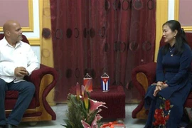Vietnam Fatherland Front, Cuban Revolution Defence Committees maintain close cooperation
