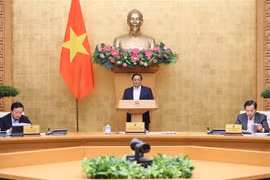 PM demands priority to promoting economic growth