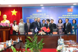 Vietnam, Cuba tighten special relations