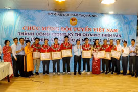Hanoi students win prizes at Int’l Olympiad on Astronomy and Astrophysics