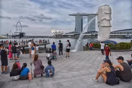 Positive growth expected for Singapore in 2023: Singaporean PM
