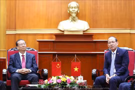 Vietnam, China look to expand border friendship exchanges